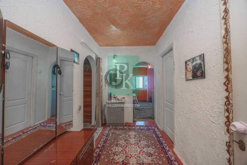 Продам однокомнатную квартиру 37 м.кв.