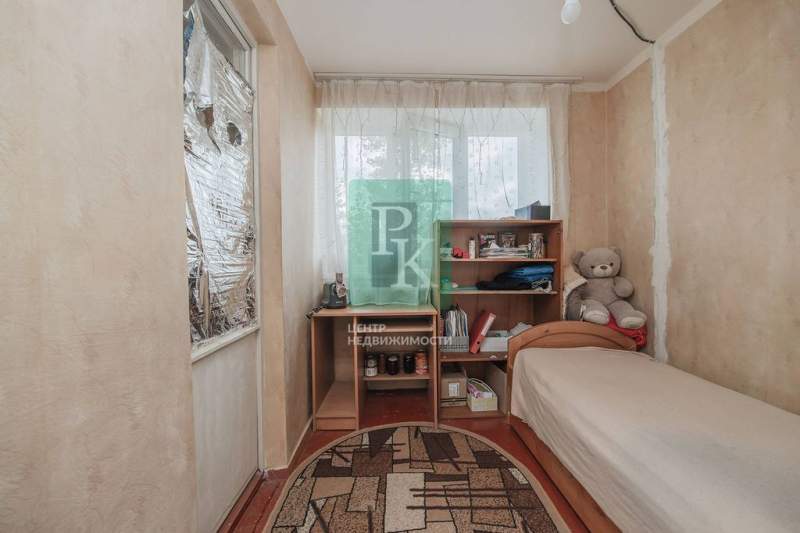 Продам однокомнатную квартиру 42 м.кв.