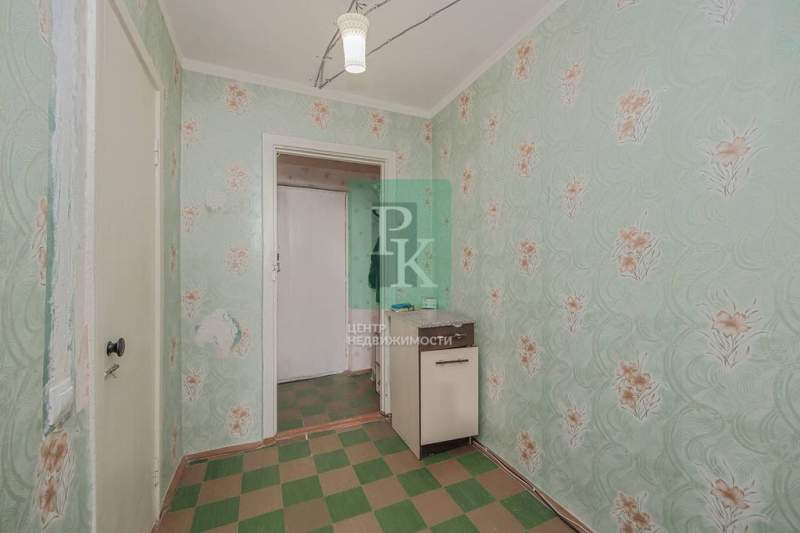 Продам однокомнатную квартиру 42 м.кв.
