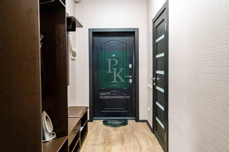 Продам однокомнатную квартиру 37 м.кв.
